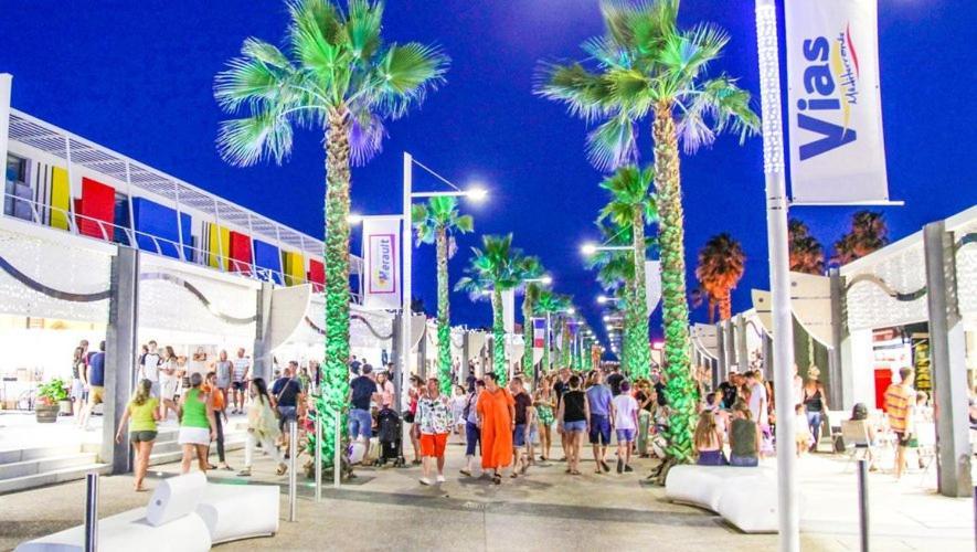 Camping Carabasse Vias Plage. المظهر الخارجي الصورة